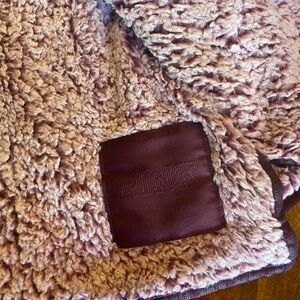 Brand New PINK Victoria’s Secret Sherpa Blanket